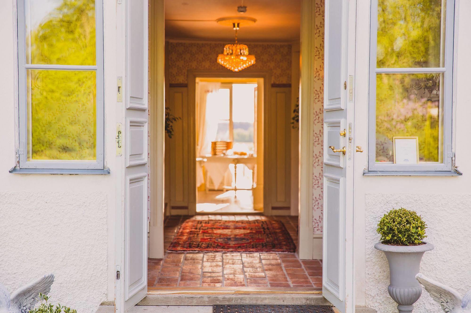 Ruders Egendom Bed & Breakfast Tibro Exterior foto
