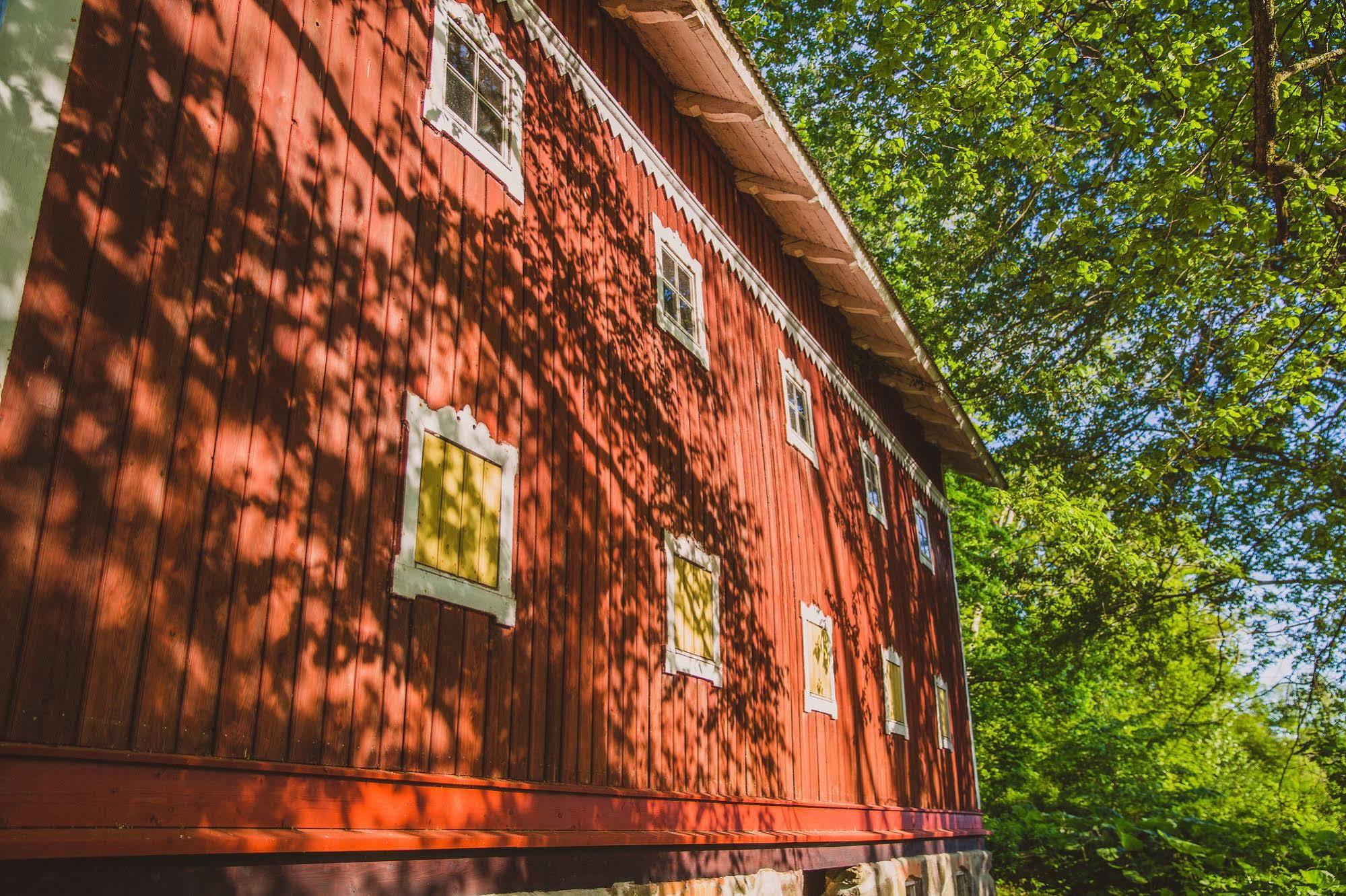 Ruders Egendom Bed & Breakfast Tibro Exterior foto